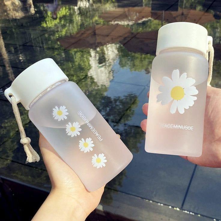 Daisy Water Bottle