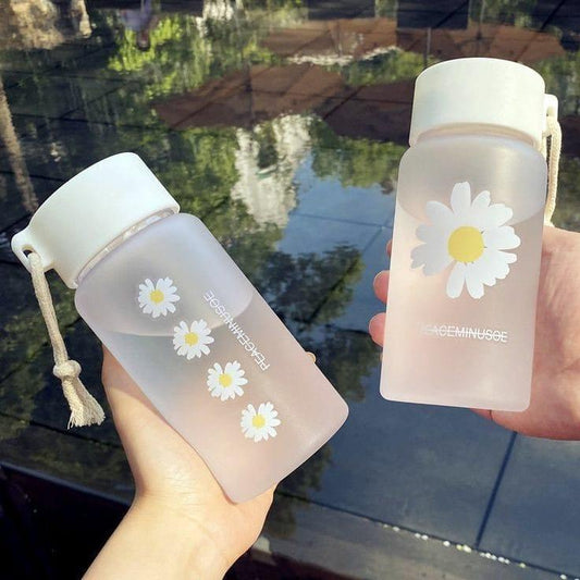 Daisy Water Bottle