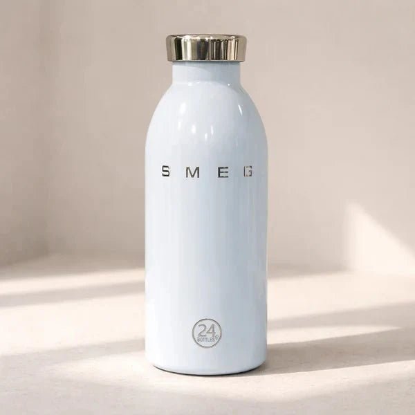 SMEG Drinkware: Iconic Italian Design - Lyverro