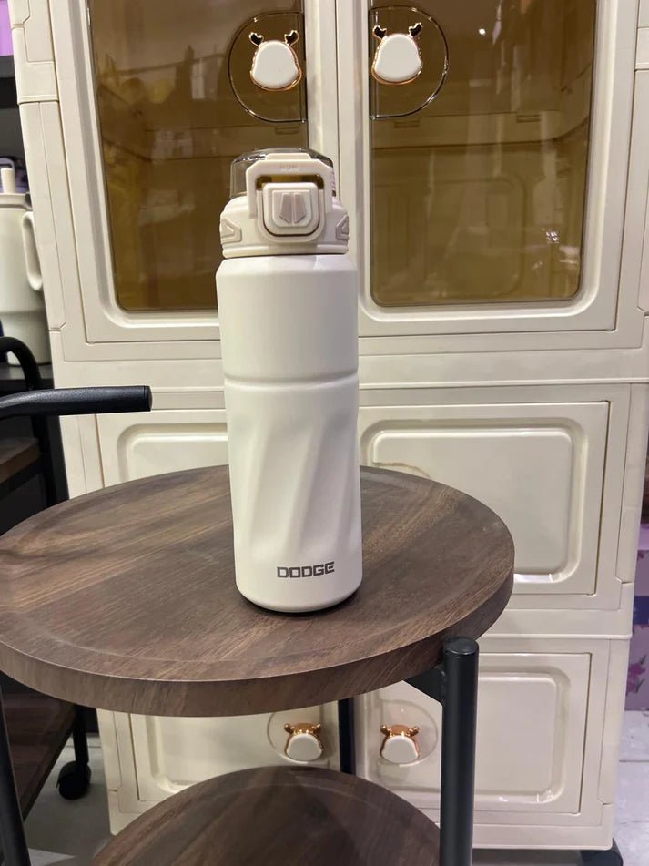 Dodge Vacuum Thermos (820ml) - Lyverro