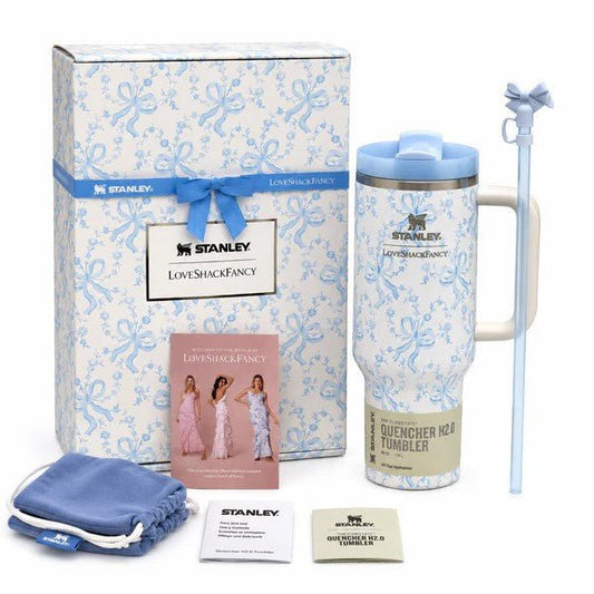 LoveShackFancy Holiday Quencher® H2.0 FlowState™ Tumbler | 40 OZ - Lyverro
