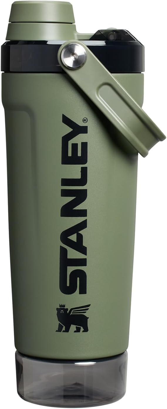 Stanley Activate Shaker Bottle - 20 OZ - Lyverro