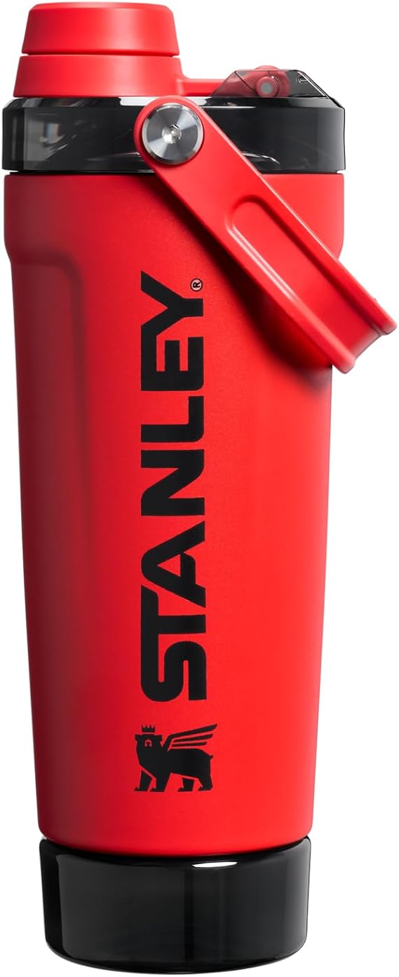 Stanley Activate Shaker Bottle - 20 OZ - Lyverro