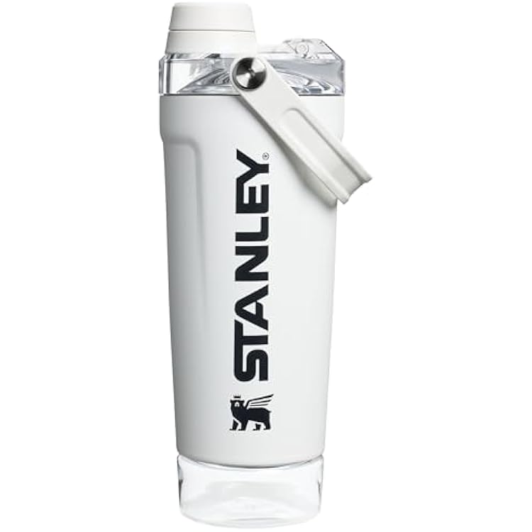 Stanley Activate Shaker Bottle - 20 OZ - Lyverro