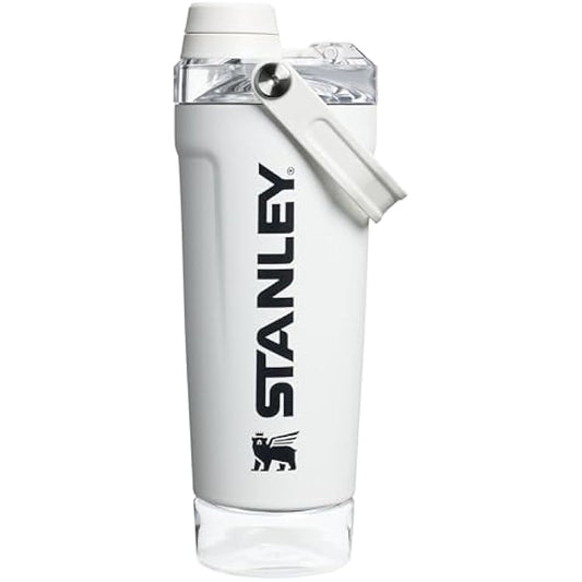 Stanley Activate Shaker Bottle - 20 OZ - Lyverro