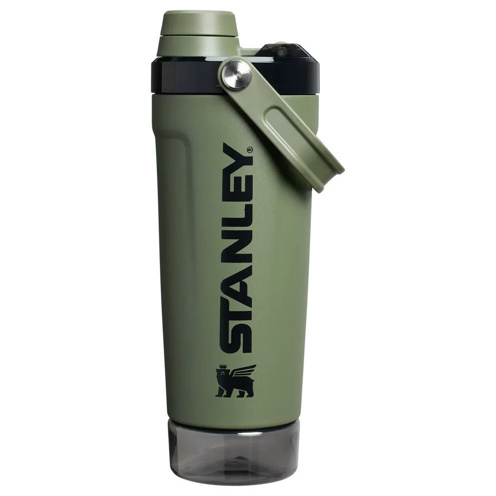 Stanley Activate Shaker Bottle - 20 OZ - Lyverro