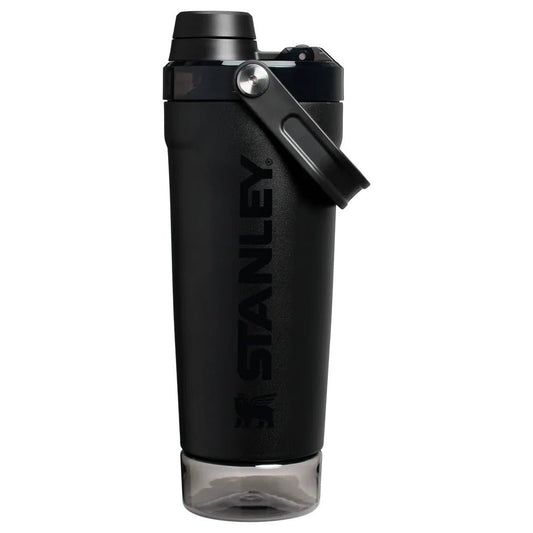Stanley Activate Shaker Bottle - 20 OZ - Lyverro